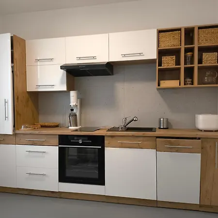 Alica Nová Lesná